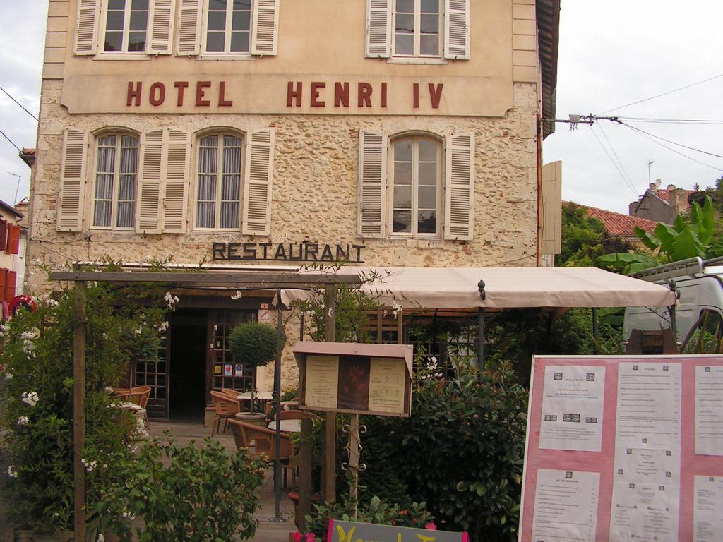 Hotel Restaurant Henri IV Eauze Екстериор снимка