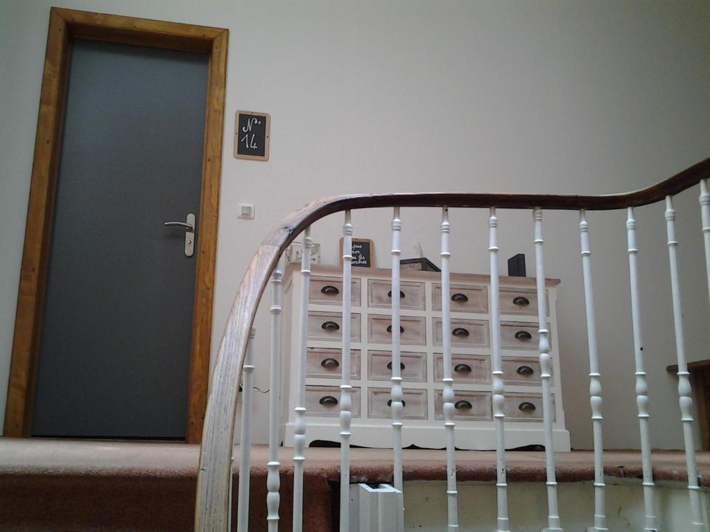 Hotel Restaurant Henri IV Eauze Екстериор снимка
